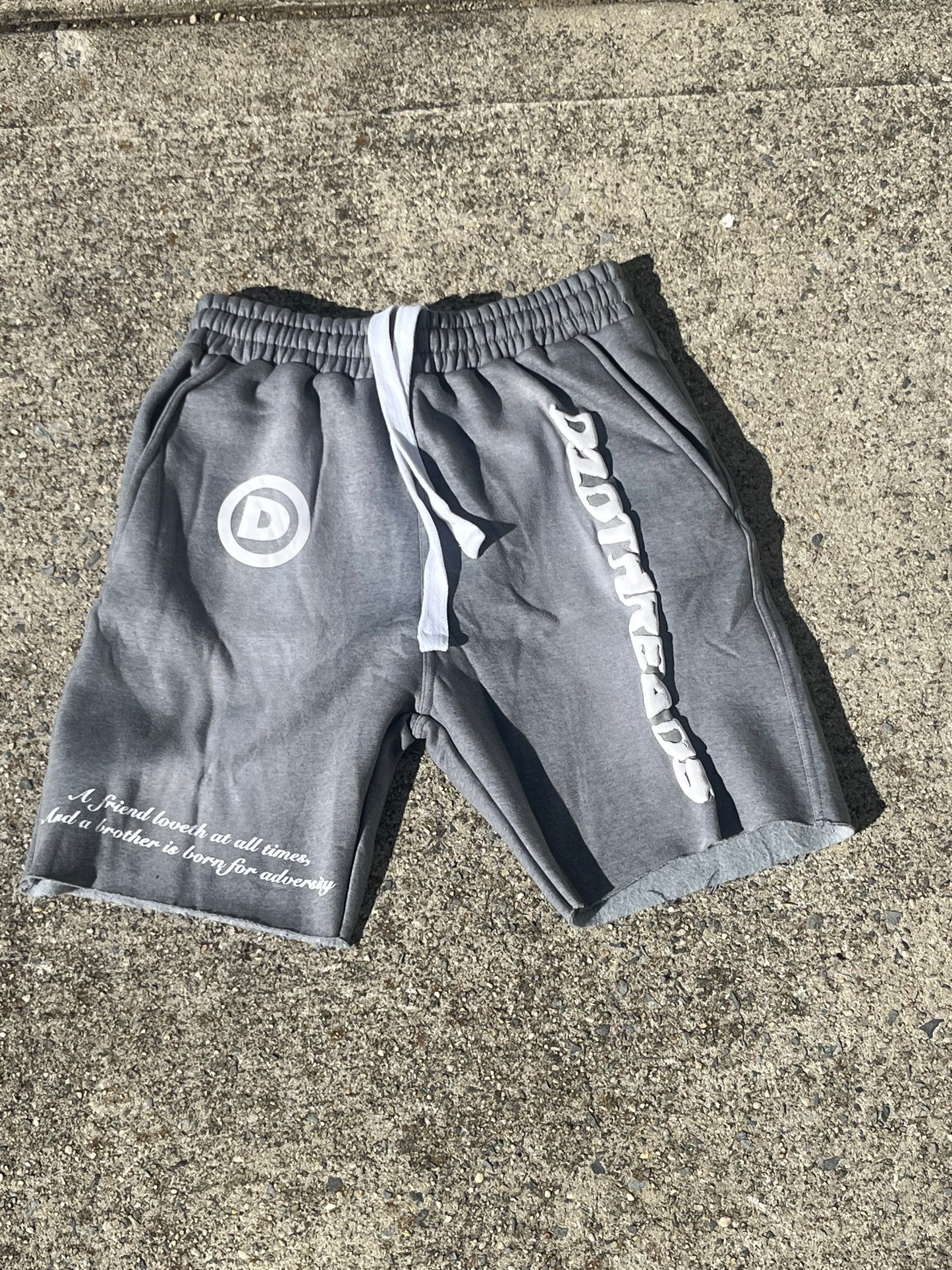 D1O "17:17" Shorts